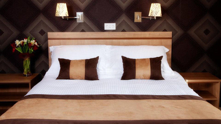 Lodge Hotel Coleraine Ngoại thất bức ảnh